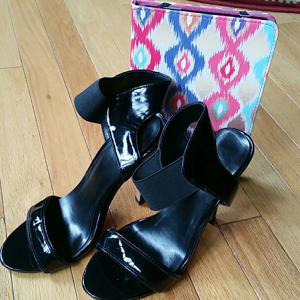 Black patent leather heels